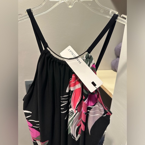 NWT Magic swimsuit size 8 - Picture 3 of 5